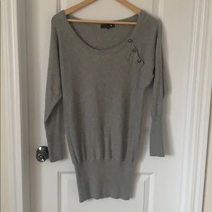 Aritzia Talula cashmere and angora blend sweater